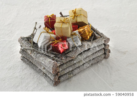 Christmas gift and wooden wagon 59040958