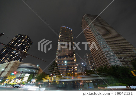 日本武藏小杉塔大廈的東京城市景觀，由於19號颱風的影響已於10月15日拍攝， 59042121