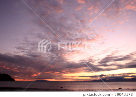湘南日落海和衝浪者 湘南日落海和衝浪者 59043178