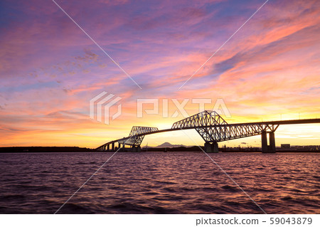 東京門橋晚上風景 東京門橋晚上風景 59043879