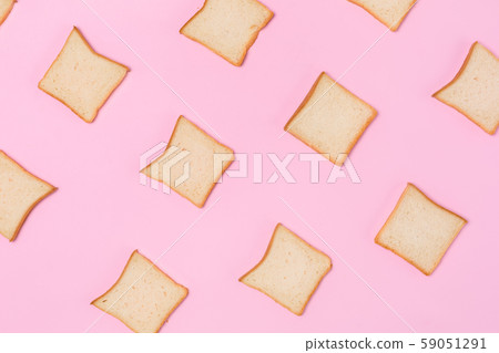Toast bread slices pattern isolated on pink 59051291
