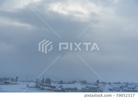 [Hokuriku Shinkansen train window] 59052317