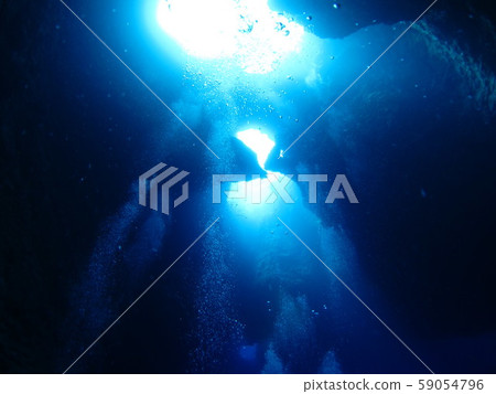 帕勞海水下洞穴 59054796