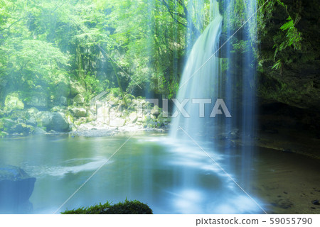 Nabegara Falls 59055790