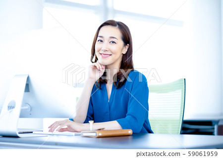 Female office worker Business image Office image 59061959