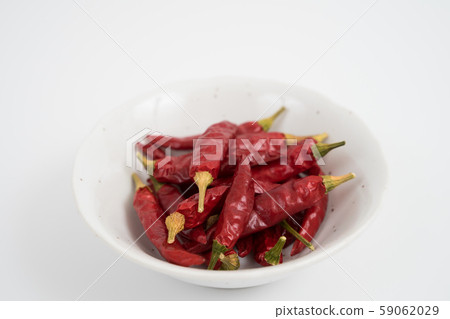  Red peppers 59062029