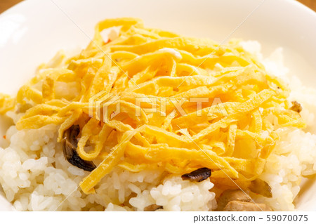 玫瑰壽司。 59070075