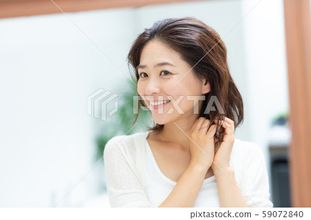 女生 女孩 女性 59072840