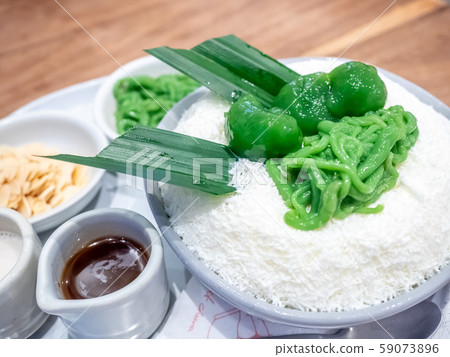 Lod chond create as ice shaving with coconut milk in dessert shop 59073896