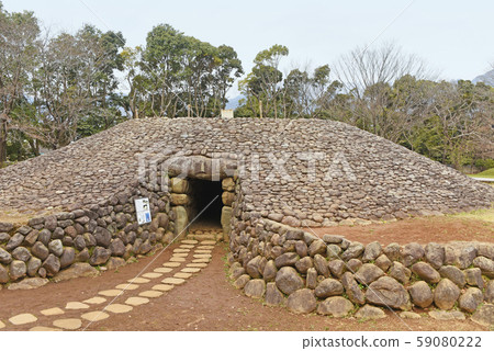 Sakuradote Kofun Park 59080222