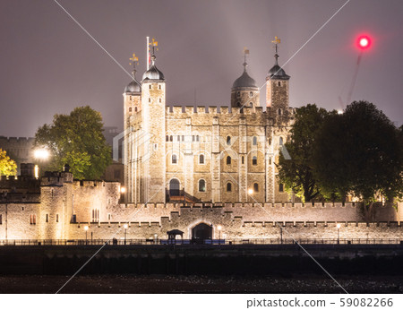 Tower of London in the drizzle at night Tower of London in the drizzle at night 59082266