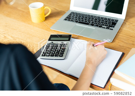 Household accounting image 59082852