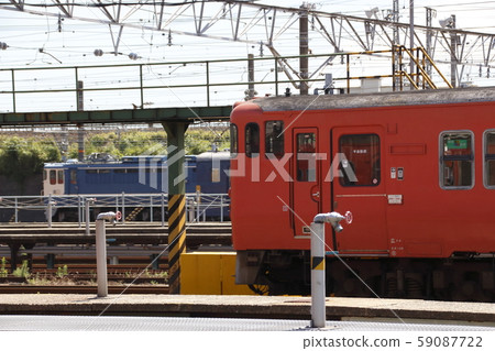 Kiha 40被關押在下關通用汽車站 Kiha 40被關押在下關通用汽車站 59087722