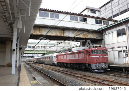 Cassiopeia vehicles in transit (Morioka Station) 59087943