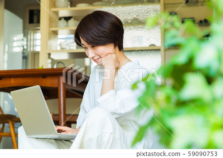 女性的生活方式 59090753