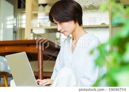 女性的生活方式 59090754