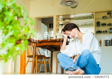 女性的生活方式 59090773