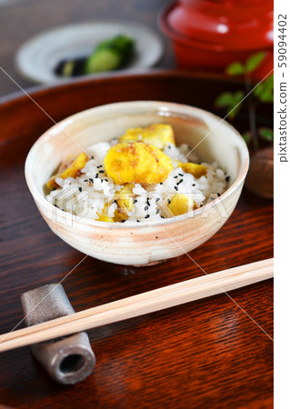 美味栗子飯 59094402