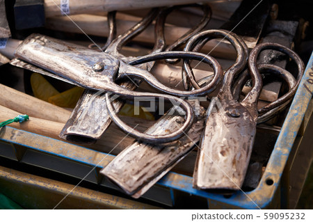 鐵匠鋪製成的大剪刀 鐵匠鋪製成的大剪刀 59095232