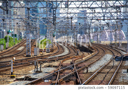 Railway tracks from Osaka Juso Station to Osaka Umeda Station 59097115