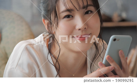 Female smartphone smartphone mobile phone Female smartphone smartphone mobile phone 59099291