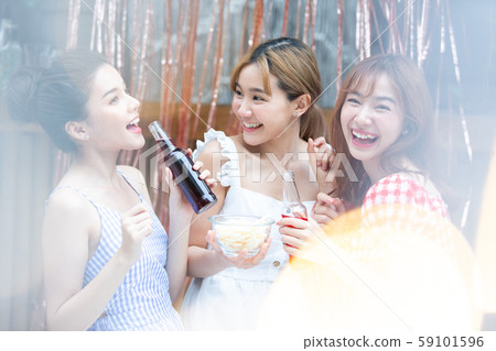 University student party 59101596