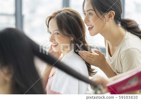 Ladies Hair Care Hair Salon 59103810