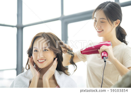 女士護髮沙龍 59103854