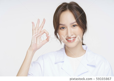 Female doctor health consultation Female doctor health consultation 59103867