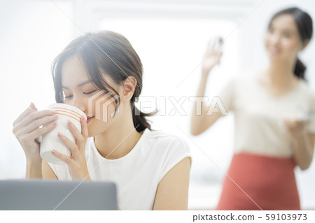 女人商務咖啡館 女人商務咖啡館 59103973