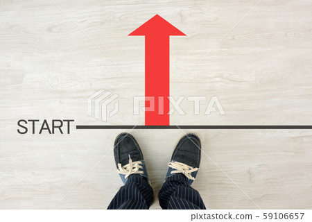 Men's feet on the starting line Men's feet on the starting line 59106657