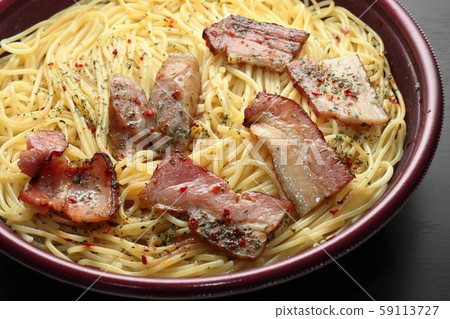 Convenience pasta sausage and bacon peperon Convenience pasta sausage and bacon peperon 59113727