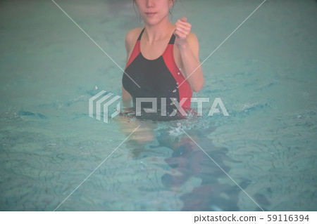 女生 女孩 女性 59116394