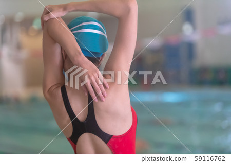 游泳比賽女子游泳池後視圖 59116762