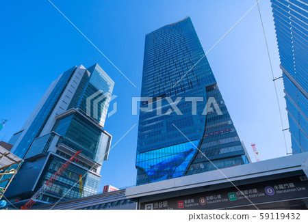 澀谷爭奪廣場在日本東京的城市景觀今天開放= 11月1日 59119432