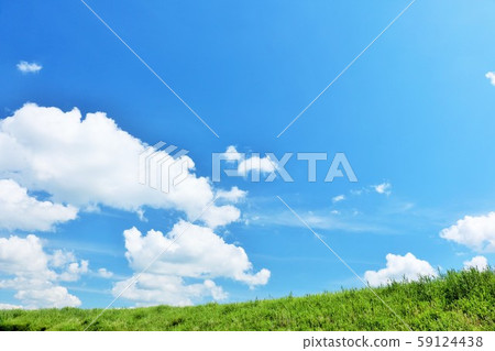 Beautiful summer blue sky, white clouds and plateau scenery 59124438