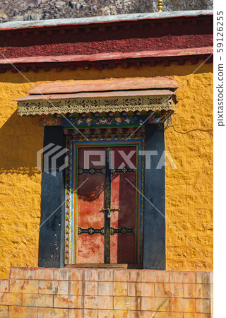 Drepung Monastery 59126255