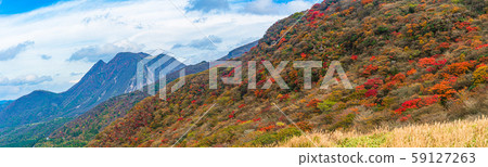 Kuju mountain range in autumn 59127263