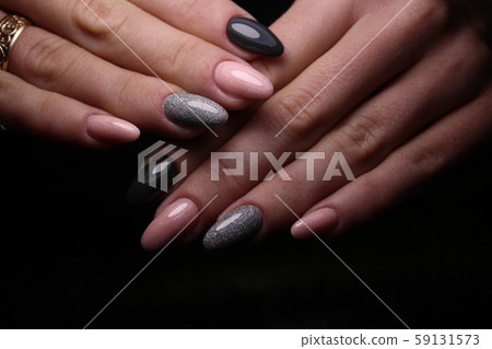 Fashionable design of manicure on beautiful pens 59131573