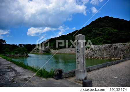 從Shi月公園上的橋看山口,Sa市觀光,Sa城遺址,城堡地標,Shi山(3) 從Shi月公園上的橋看山口,Sa市觀光,Sa城遺址,城堡地標,Shi山(3) 59132574