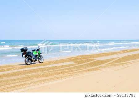 千里濱長isa車道(夏季) 千里濱長isa車道(夏季) 59135795