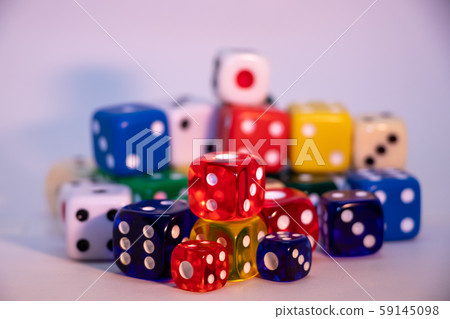 彩色的骰子 彩色的骰子 59145098