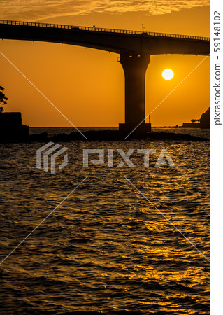 Iojima Ohashi Sunset (Nagasaki City, Nagasaki Prefecture) 59148102