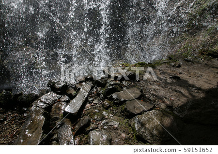 Four Seasons Spring Spring Iwai Falls 59151652