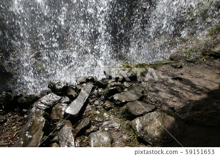 Four Seasons Spring Spring Iwai Falls 59151653