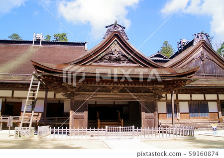 The main entrance of Kongobu-ji Temple The main entrance of Kongobu-ji Temple 59160874