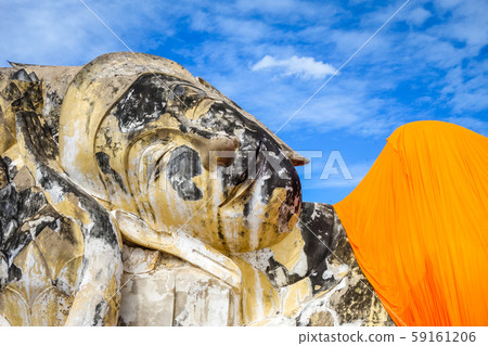 Reclining Buddha, Wat Lokaya Sutharam temple, 59161206