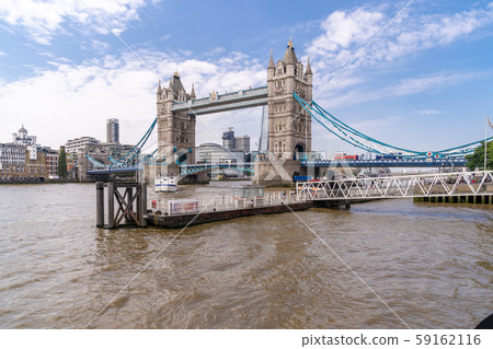 London Tower Bridge 59162116