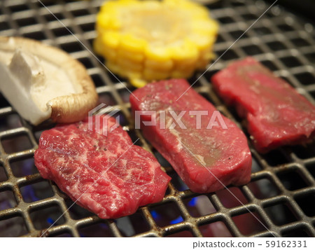 Uchimomo (Omi beef) Uchimomo (Omi beef) 59162331