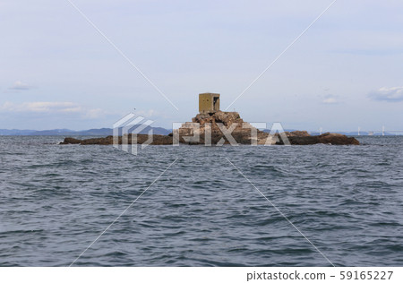 Iwashima (Tadotsu Town) and Seto Ohashi, a war heritage related to the Sakuma Naval Air Corps, located in Minotsu Bay off the coast of Sakuma Port 59165227